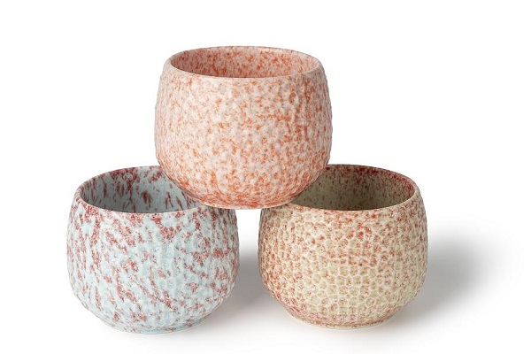 Pemegang Lilin Seramik Tiga Color Glaze: Biarkan Keretakan Menjadi Kod Artistik Kehidupan Hangat