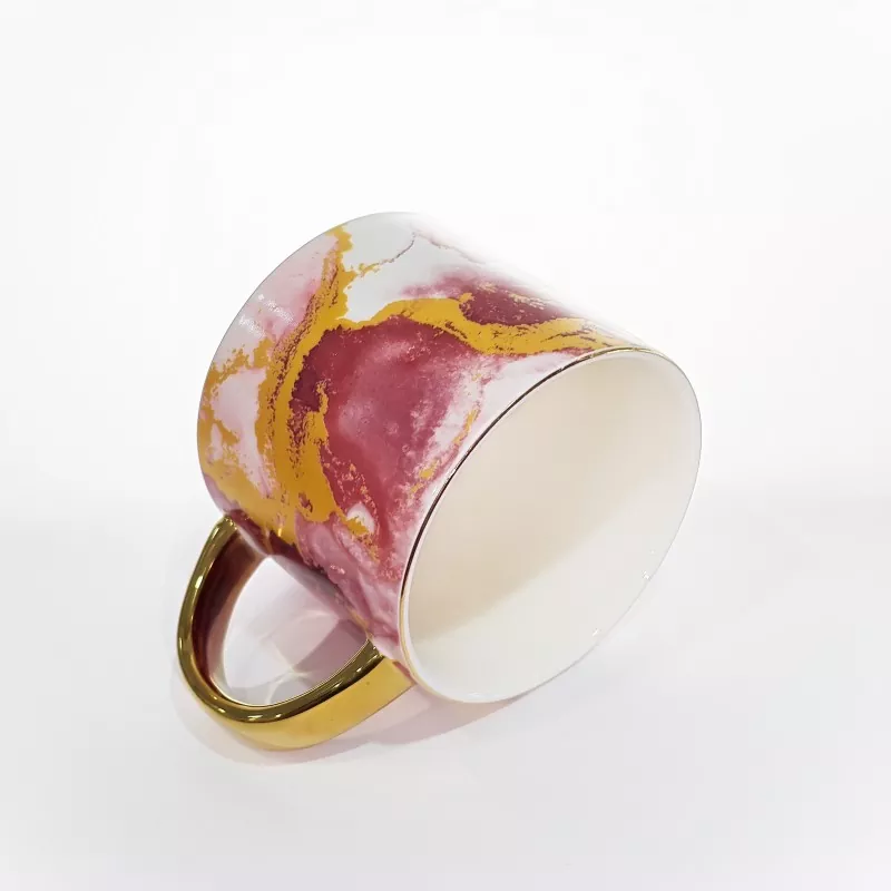 Mug Seramik Corak Marmar yang Elegan