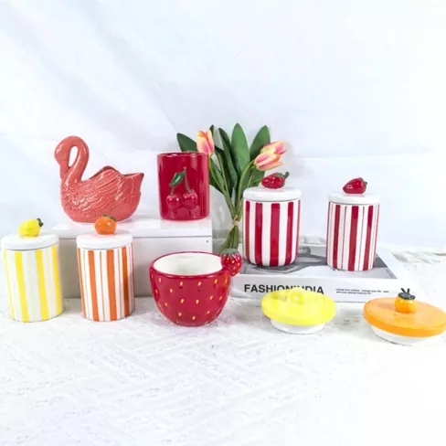 Pemegang Lilin Seramik Berbentuk Bunga dan Buah
